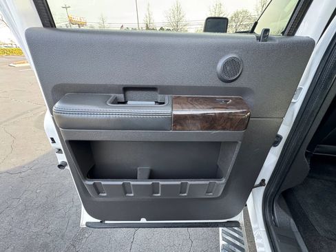 Used 2013 Ford F350 Platinum image 18