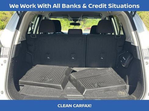 Certified 2025 Nissan Rogue S image 24