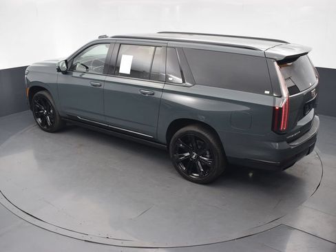 Certified 2026 Cadillac Escalade ESV Sport w/ Touring Package AWD/4WD image 47