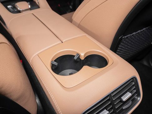 New 2026 Mercedes-Benz GLS 450 4MATIC image 27