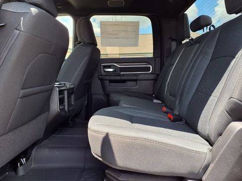 New 2026 RAM 3500 Big Horn AWD/4WD image 15
