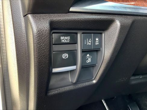 Used 2019 Acura MDX image 65