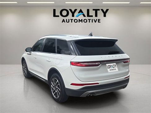 Used 2022 Lincoln Corsair AWD w/ Equipment Group 101A image 3