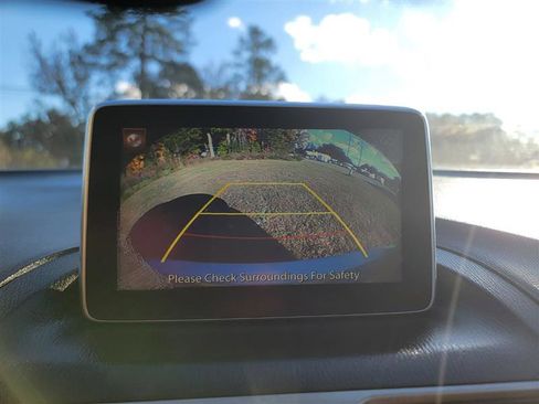 Used 2014 MAZDA MAZDA3 i Touring w/ Technology Package image 36