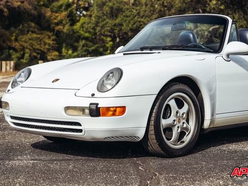 Used 1997 Porsche 911 Carrera image 64