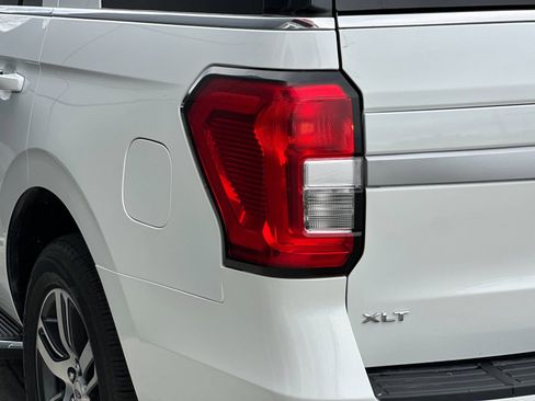 Used 2022 Ford Expedition XLT w/ Equipment Group 202A image 26