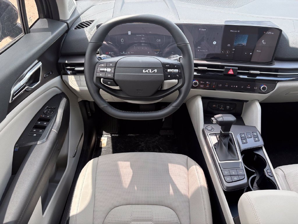 New 2026 Kia Sportage SX FWD image 11