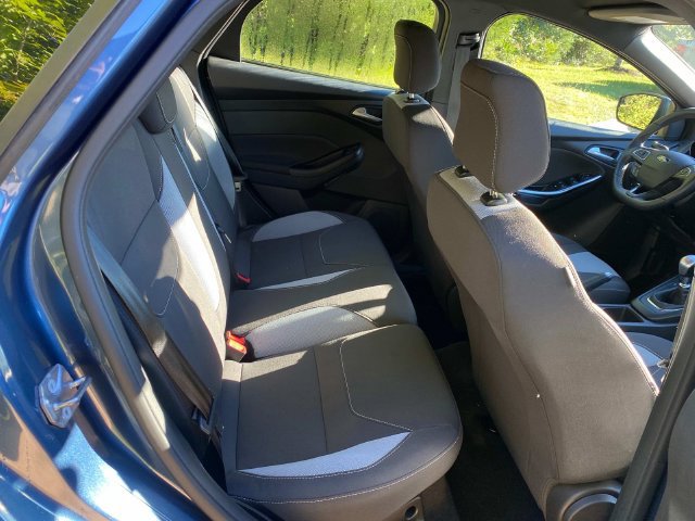 Used 2018 Ford Focus ST FWD image 34