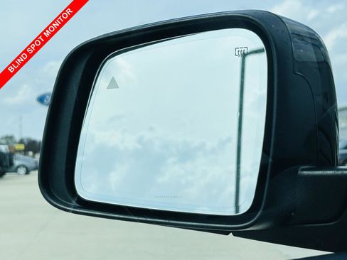 Used 2019 Jeep Grand Cherokee Limited X image 10