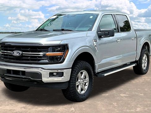 Certified 2025 Ford F150 XLT w/ Equipment Group 301A Standard AWD/4WD image 4