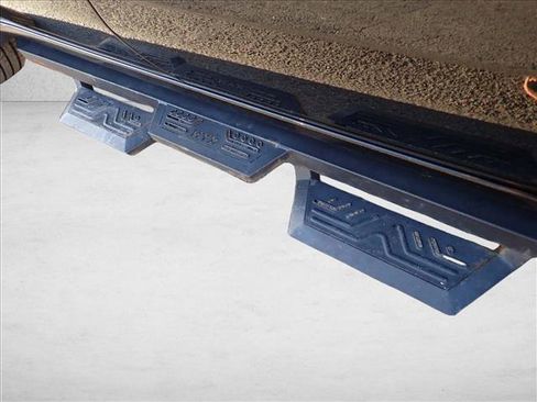 Used 2022 Chevrolet Silverado 1500 Custom Trail Boss AWD/4WD image 7
