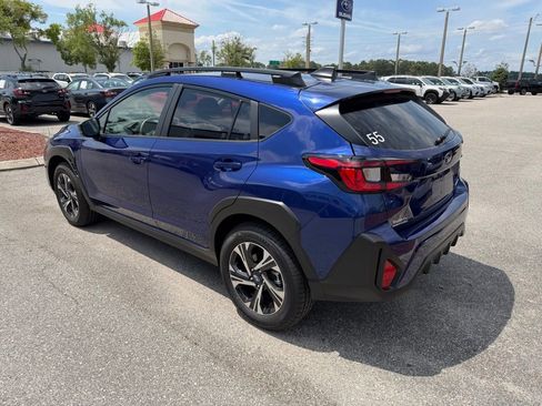 Used 2025 Subaru Crosstrek 2.5i Premium AWD/4WD image 9