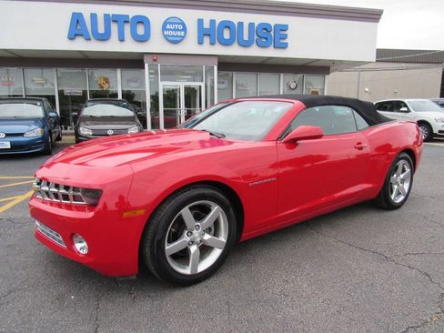 Used 2012 Chevrolet Camaro LT RWD image 2
