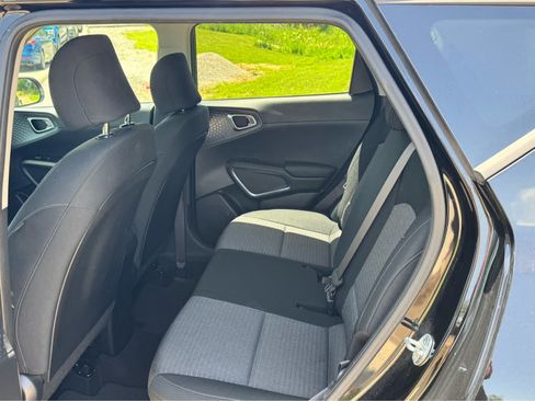 Used 2021 Kia Soul S FWD image 46