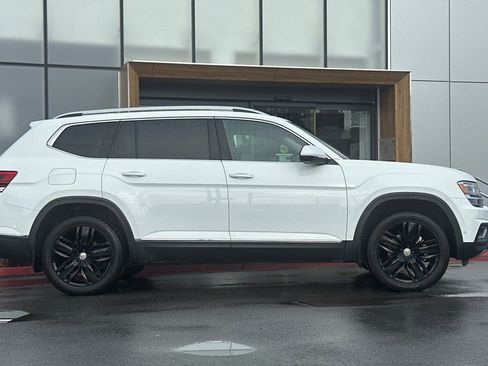 Used 2019 Volkswagen Atlas SEL Premium image 8