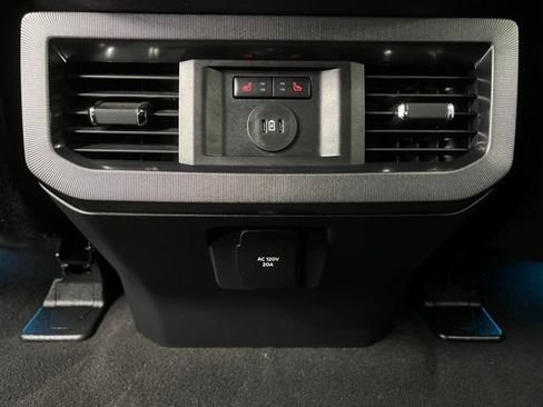 Used 2025 Ford F350 Platinum AWD/4WD image 48