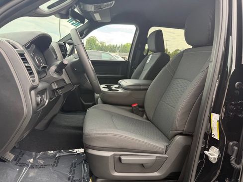 New 2026 RAM 3500 Tradesman AWD/4WD image 10