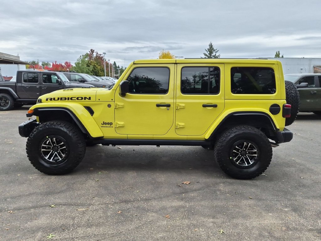 Used 2023 Jeep Wrangler Unlimited Rubicon 392 w/ Trailer Tow Package AWD/4WD image 4