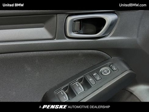 Used 2024 Honda Civic Sport image 3