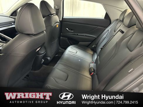 New 2026 Hyundai Elantra Limited FWD image 9