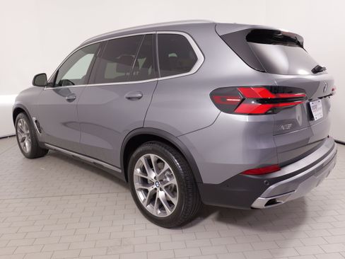 Used 2024 BMW X5 xDrive40i w/ Premium Package AWD/4WD image 18