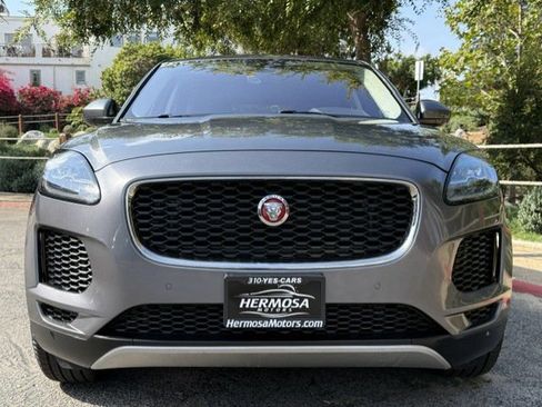 Used 2019 Jaguar E-PACE SE AWD/4WD image 3