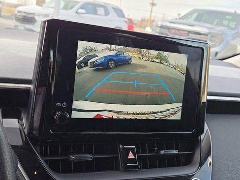 Used 2023 Toyota Corolla LE image 26