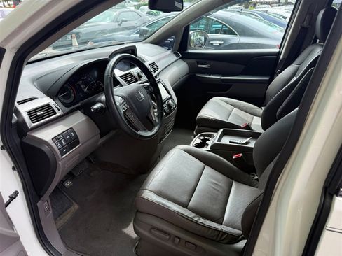 Used 2015 Honda Odyssey EX-L image 9