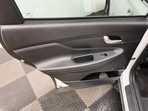Certified 2023 Hyundai Santa Fe SEL FWD image 39