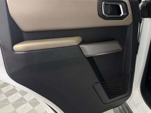 Used 2022 Ford Bronco Wildtrak image 27