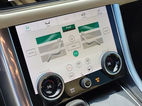 Used 2020 Land Rover Range Rover Sport HST image 27