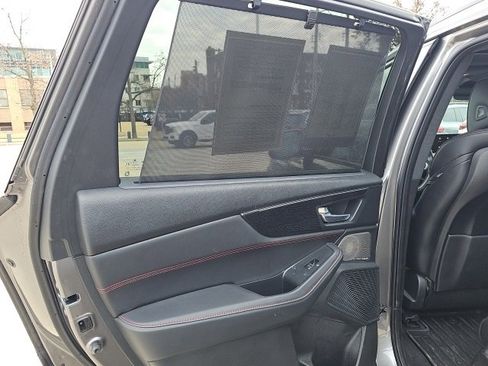 Used 2024 Acura MDX Type S image 17