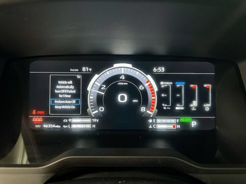 Used 2023 Toyota Tundra Limited AWD/4WD image 12