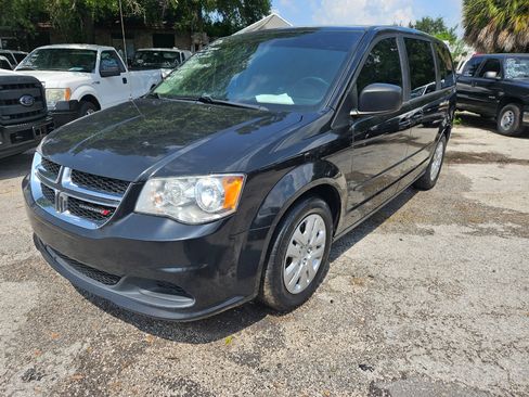 Used 2016 Dodge Grand Caravan SE w/ Quick Order Package 29E SE image 5