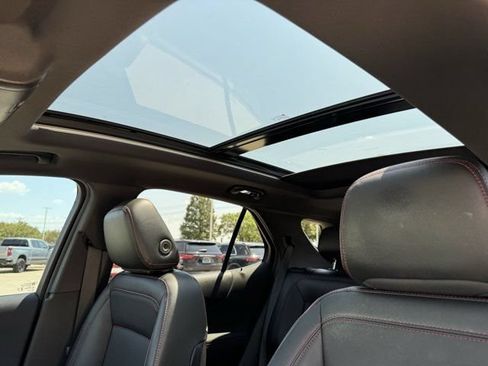 Used 2024 Chevrolet Equinox RS w/ RS Leather Package FWD image 32