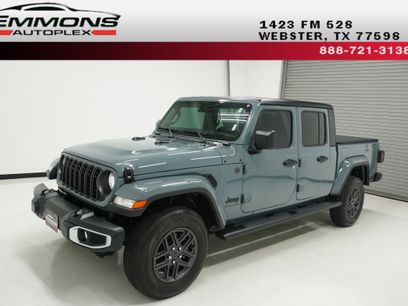 Used 2024 Jeep Gladiator Sport