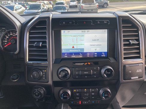 Used 2019 Ford F150 Raptor w/ Equipment Group 802A Luxury image 24