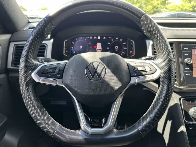 Used 2020 Volkswagen Atlas Cross Sport SEL Premium R-Line AWD/4WD image 23