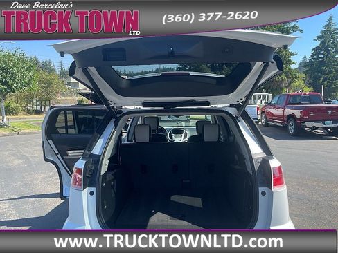 Used 2017 GMC Terrain Denali AWD/4WD image 11