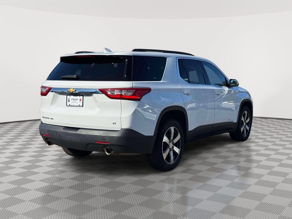 Used 2020 Chevrolet Traverse LT w/ LT Premium Package AWD/4WD image 7