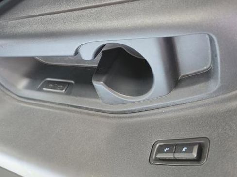 Used 2025 Ford Expedition Active AWD/4WD image 46