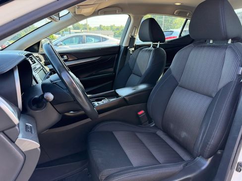 Used 2018 Nissan Maxima 3.5 S FWD image 10
