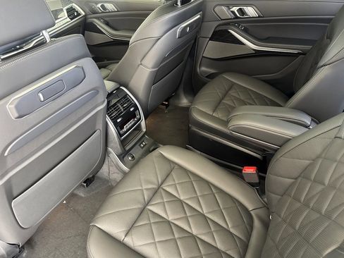 New 2026 BMW X7 xDrive40i w/ M Sport Package AWD/4WD image 20