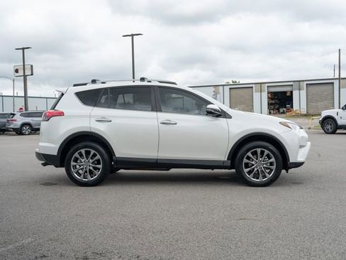 Used 2017 Toyota RAV4 Limited FWD image 7