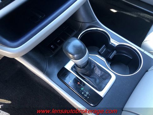 Used 2017 Toyota Highlander Plus image 15