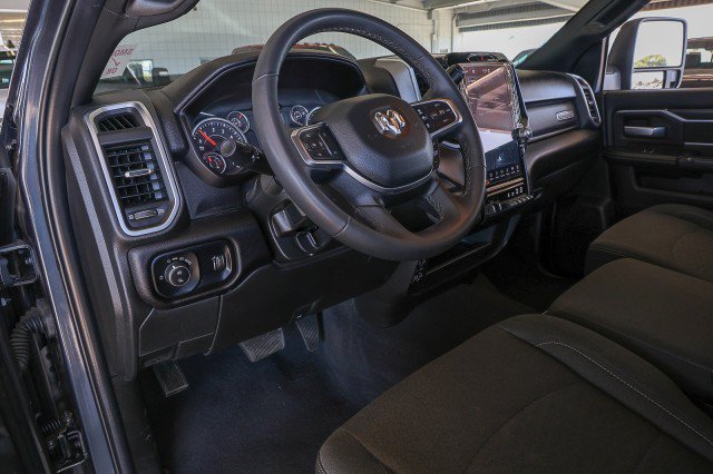 Used 2025 RAM 2500 Big Horn AWD/4WD image 13