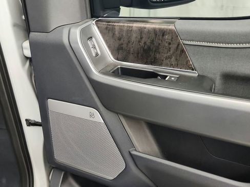 Used 2025 Ford F250 Lariat w/ Lariat Ultimate Package AWD/4WD image 69