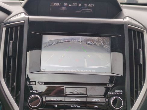 Used 2022 Subaru Forester Premium image 24