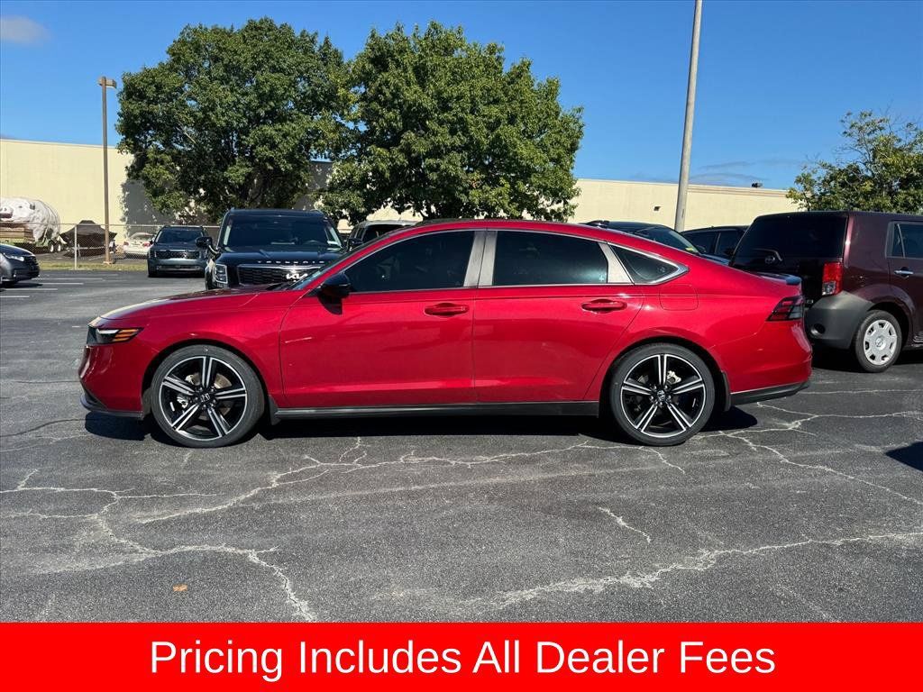 Used 2023 Honda Accord Sport image 6