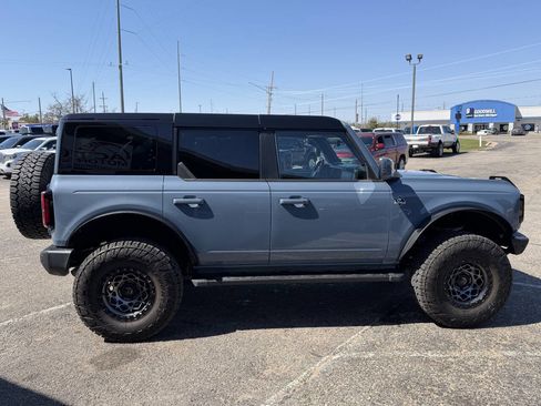 Used 2024 Ford Bronco Outer Banks AWD/4WD image 6